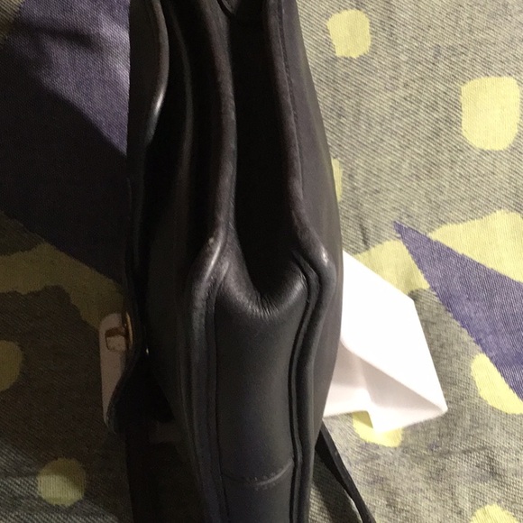 Coach Vintage Leather Made in USA crossbody - Picture 11 of 13